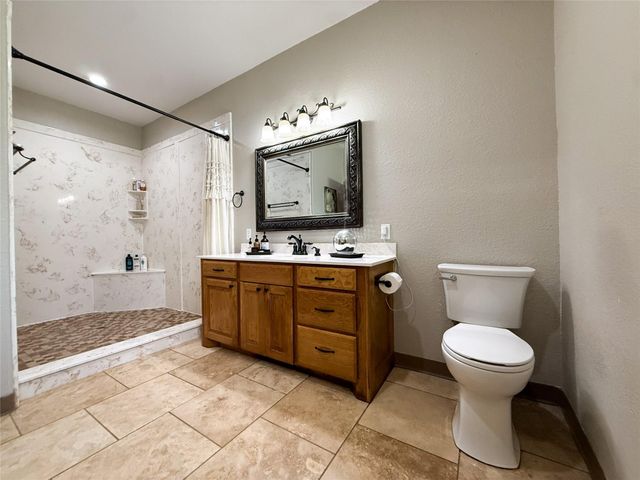 740 Bridget Avenue, Buffalo, TX 75831