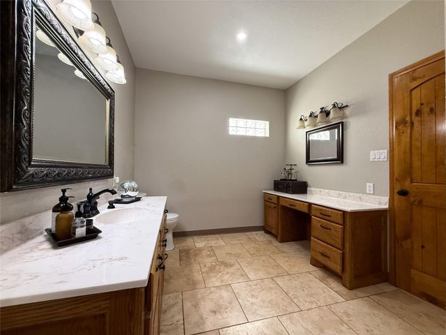 740 Bridget Avenue, Buffalo, TX 75831