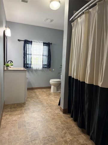 740 Bridget Avenue, Buffalo, TX 75831