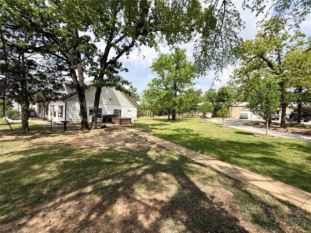 740 Bridget Avenue, Buffalo, TX 75831