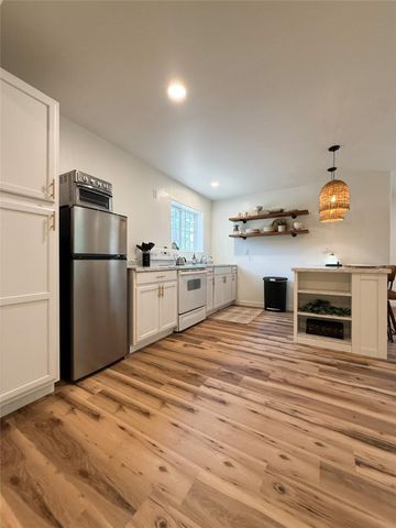 740 Bridget Avenue, Buffalo, TX 75831