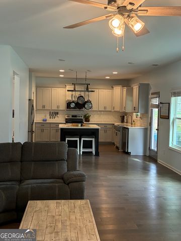 7010 Palomino Trail, Winston, GA 30187