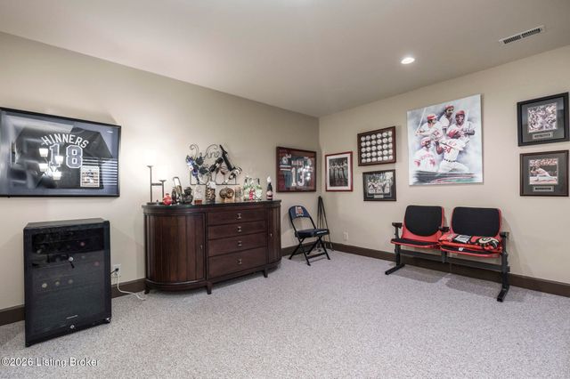 1614 Night Hawk Ct, Louisville, KY 40223