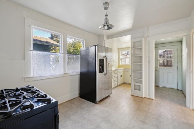 1139 Cornell Ave, Albany, CA 94706