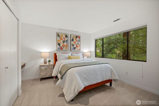 3518 129th Avenue NE, Bellevue, WA 98005