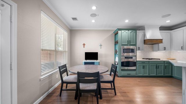 17226 Elverson Oaks Drive, Tomball, TX 77377