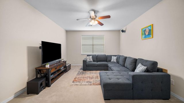 17226 Elverson Oaks Drive, Tomball, TX 77377
