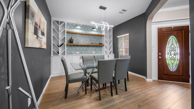 17226 Elverson Oaks Drive, Tomball, TX 77377