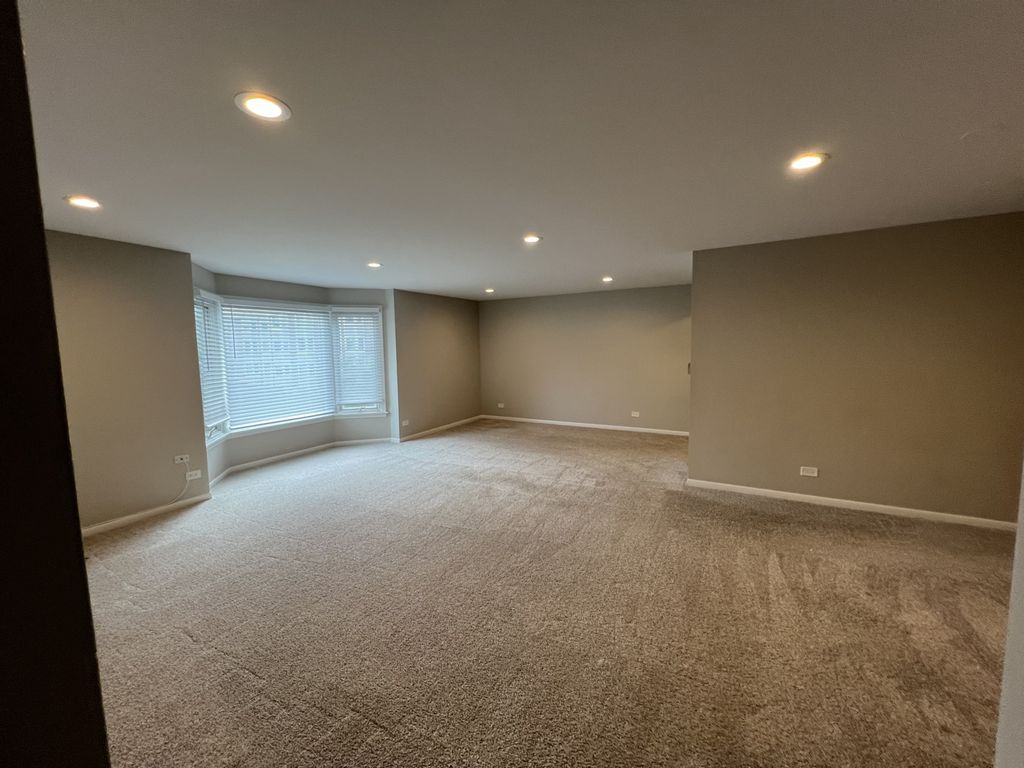 2600 Windsor Mall 2E, Park Ridge, IL 60068 — photo 4