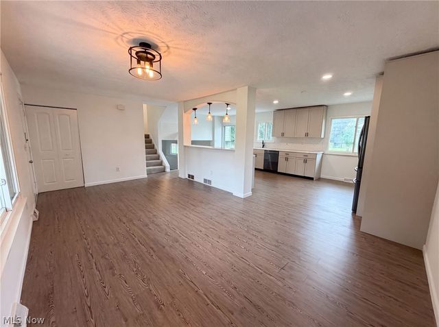 546 Kalene Court, Eastlake, OH 44095