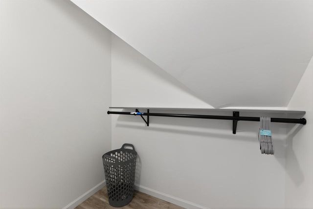 6616 20TH Avenue, Kenosha, WI 53143