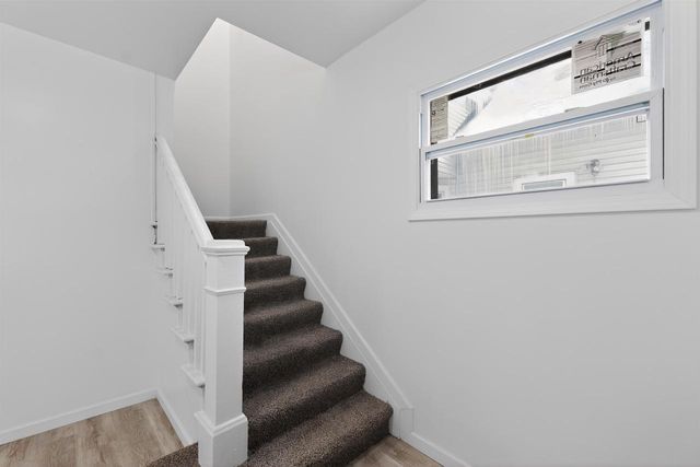 6616 20TH Avenue, Kenosha, WI 53143