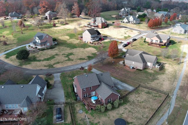 730 Deep Woods Lane, Seymour, TN 37865