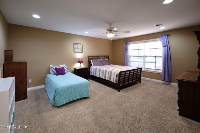 730 Deep Woods Lane, Seymour, TN 37865