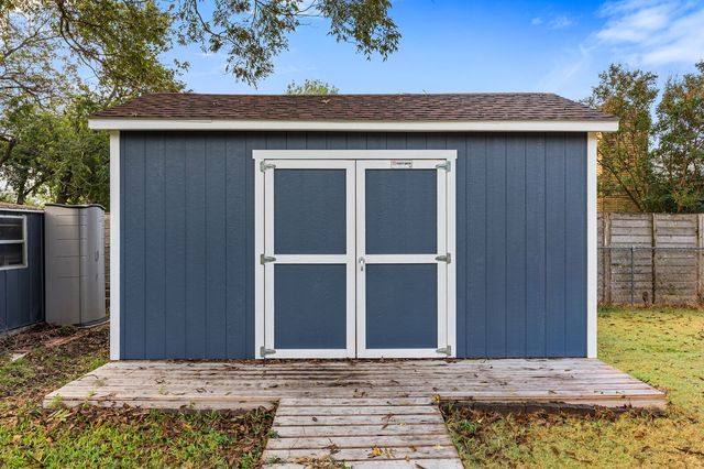 2137 Curtis Drive, Waco, TX 76710