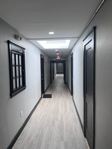 39 Richardson Ave 15, Wakefield, MA 01880