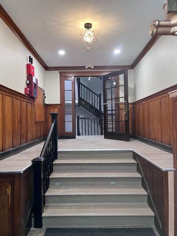 39 Richardson Ave 15, Wakefield, MA 01880
