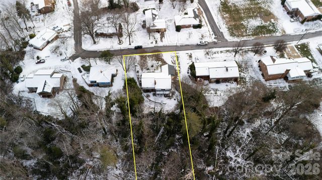 40 Forest Avenue, Granite Falls, NC 28630