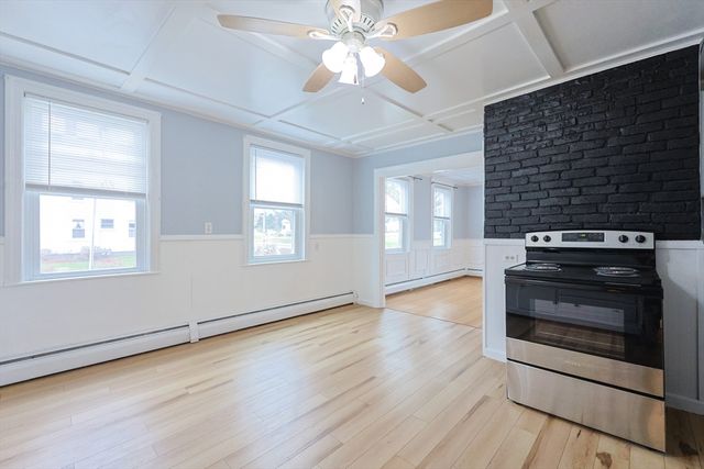 271 North Washington St, North Attleboro, MA 02760