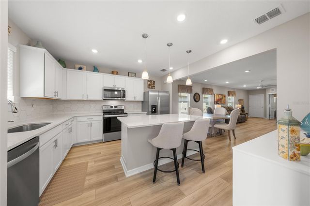 8332 SW 54TH LOOP, Ocala, FL 34481