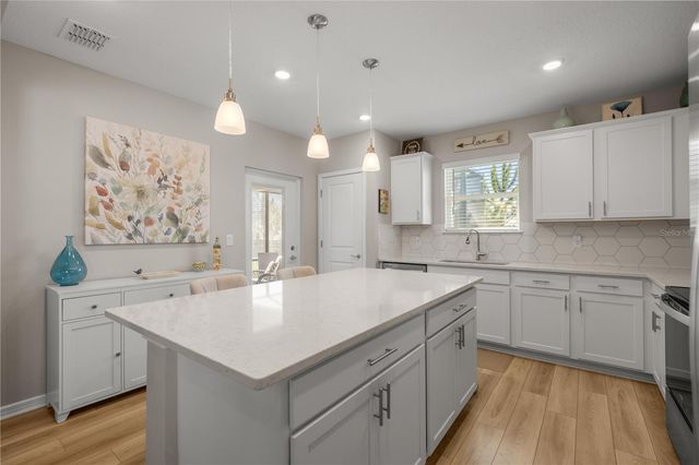 8332 SW 54TH LOOP, Ocala, FL 34481