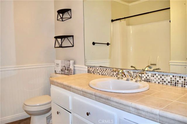 24525 W Trevino Drive U2, Valencia, CA 91355