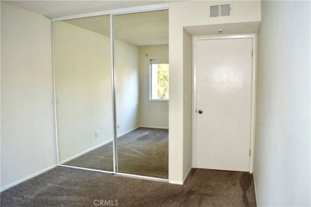 24525 W Trevino Drive U2, Valencia, CA 91355