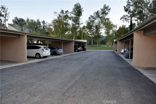 24525 W Trevino Drive U2, Valencia, CA 91355