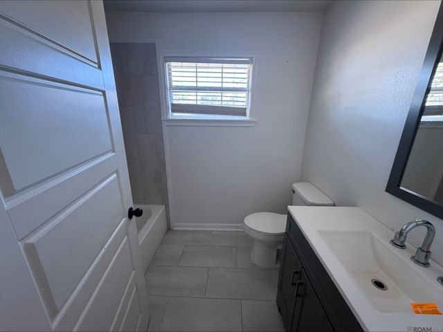 1771 N Woodcrest Ave, Denham Springs, LA 70726