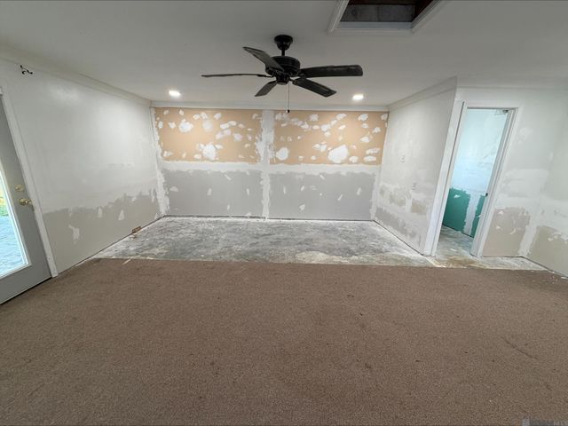 1771 N Woodcrest Ave, Denham Springs, LA 70726