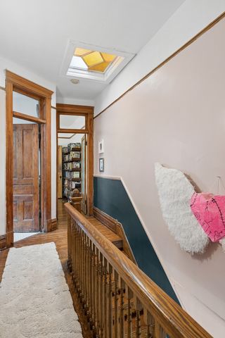 4451 S Ellis Avenue, Chicago, IL 60653