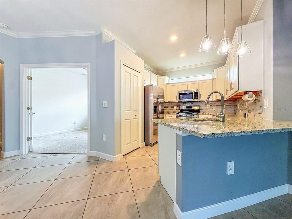 Image 33 of property listing at 5323 WHITE SAND COVE, Bradenton, FL 34211