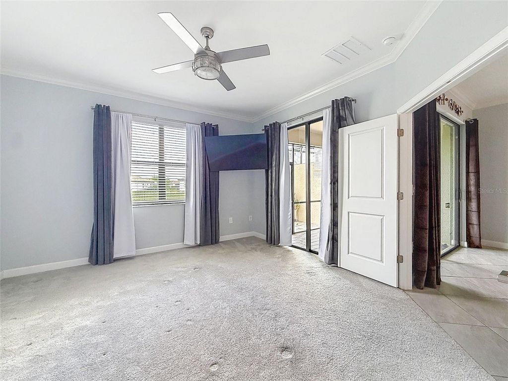 Image 47 of property listing at 5323 WHITE SAND COVE, Bradenton, FL 34211