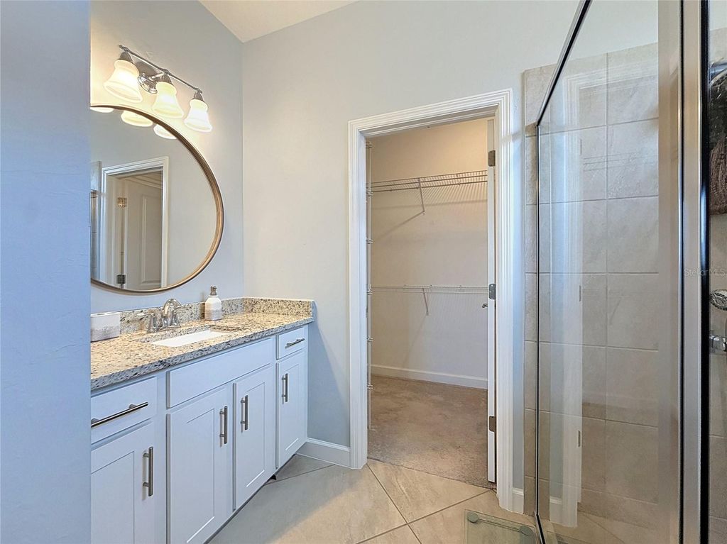 Image 51 of property listing at 5323 WHITE SAND COVE, Bradenton, FL 34211