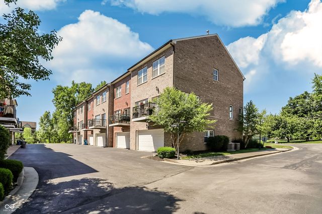 11864 Salerno Court, Carmel, IN 46032