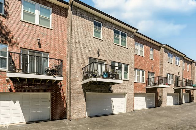 11864 Salerno Court, Carmel, IN 46032