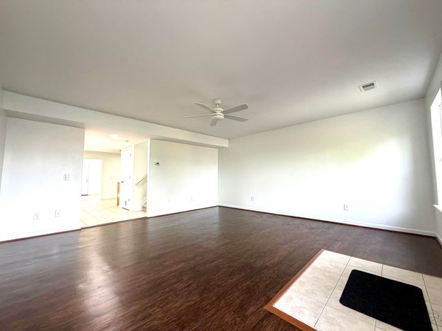 308 John Sutherland Drive, Nicholasville, KY 40356