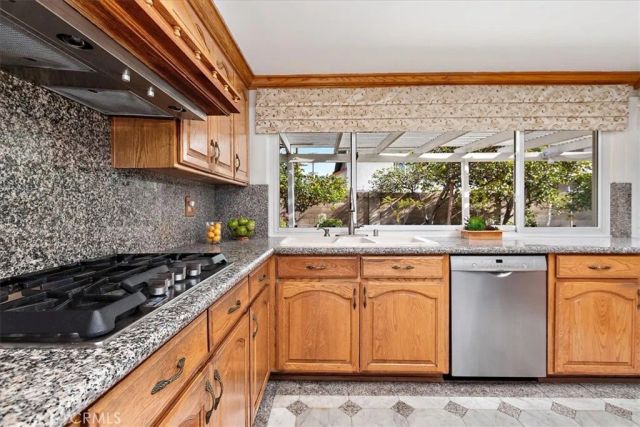16602 Yvette, Cerritos, CA 90703