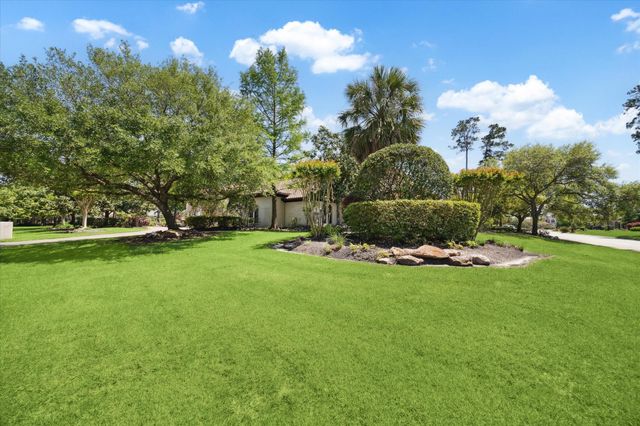 25 Kings Lake Estates Boulevard, Humble, TX 77346