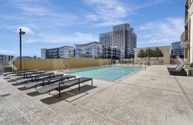 1510 Demonbreun St Apt 1205, Nashville, TN 37203
