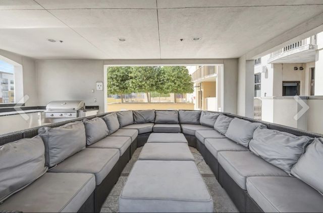 1510 Demonbreun St Apt 1205, Nashville, TN 37203