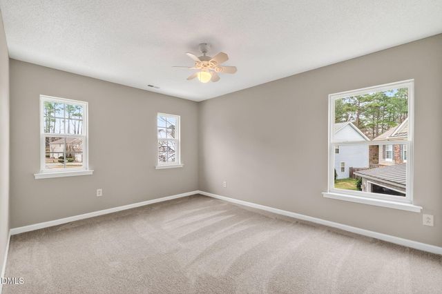 6 Spicewood Court, Durham, NC 27703