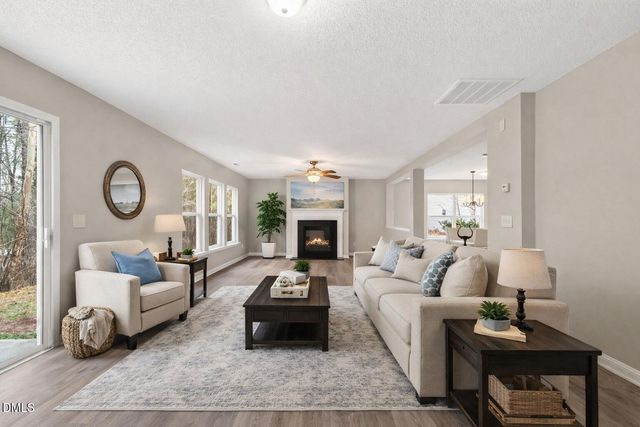 6 Spicewood Court, Durham, NC 27703