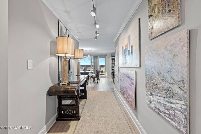 28 Riverside Avenue 10H, Red Bank, NJ 07701