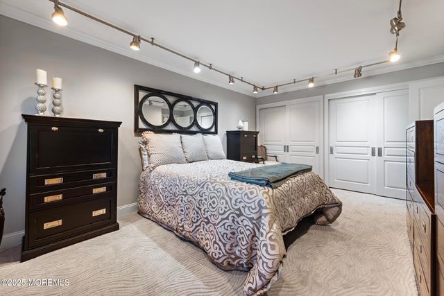 28 Riverside Avenue 10H, Red Bank, NJ 07701