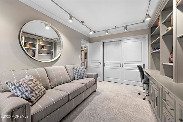 28 Riverside Avenue 10H, Red Bank, NJ 07701