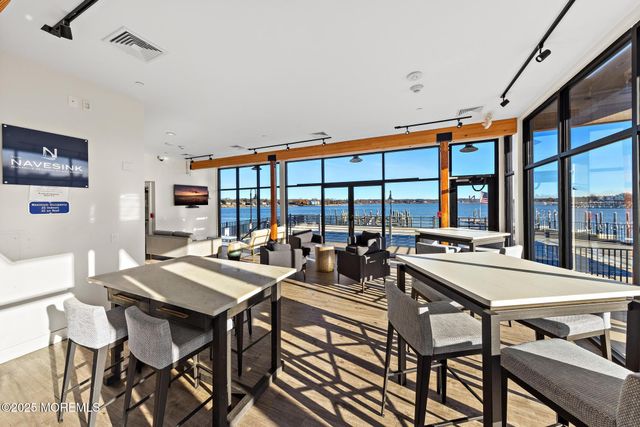 28 Riverside Avenue 10H, Red Bank, NJ 07701