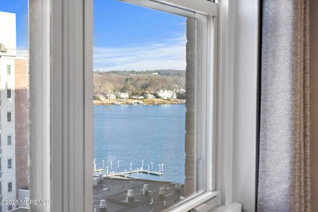 28 Riverside Avenue 10H, Red Bank, NJ 07701