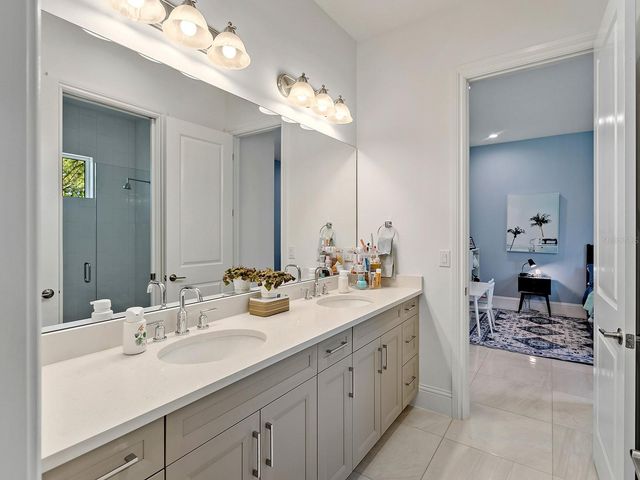 16903 VERONA PLACE, Lakewood Ranch, FL 34202