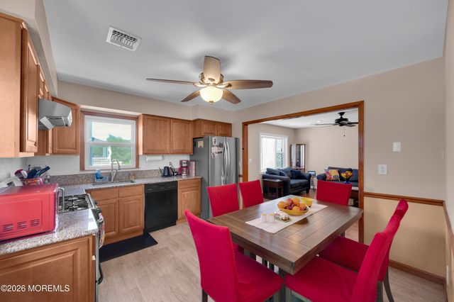822 Prospect Avenue, Union Beach, NJ 07735